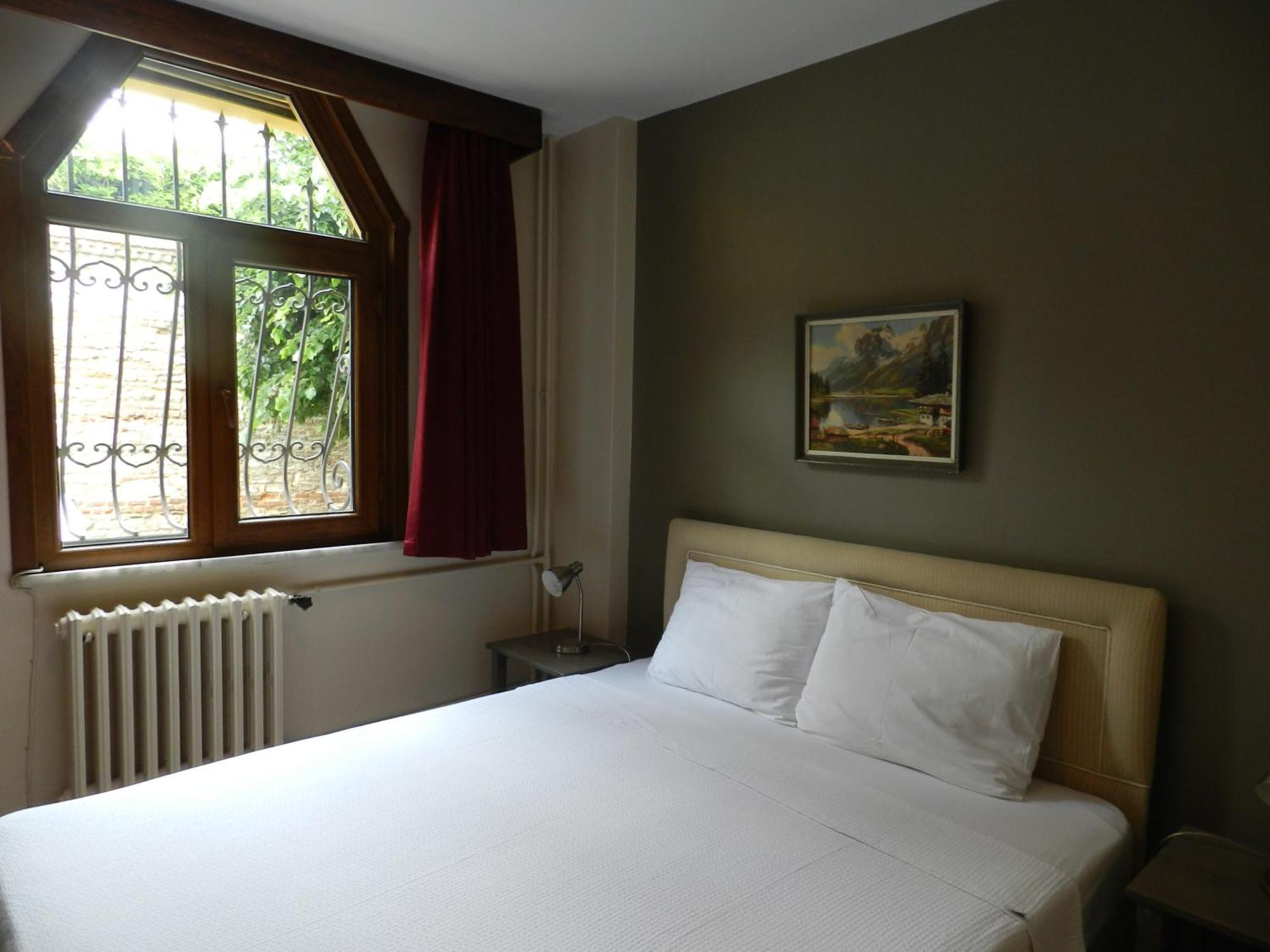 Berk Guest House - Grandma'S House اسطنبول المظهر الخارجي الصورة